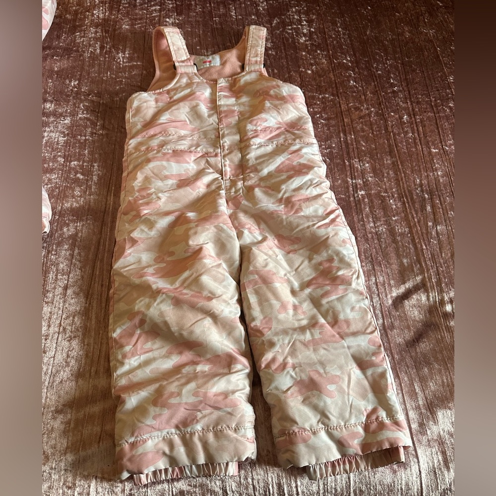 Girl toddler 3T snow pants/overalls & Jacket
